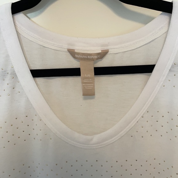 Banana Republic white t-shirt with bead detail - Picture 4 of 5